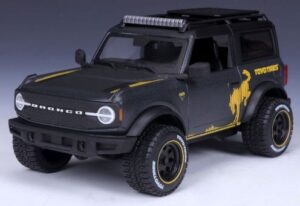 MAISTO DESIGN DIE-CAST 2021 BRONCO BADLANDS 1/24