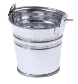 Rock Crawler Decorative Metal Bucket