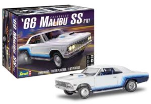 Revell 1966 CHEVY MALIBU SS 2'N1 KIT 1/24