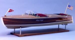 Dumas 1949 Chris-Craft Run28 Kit (711.2mm)
