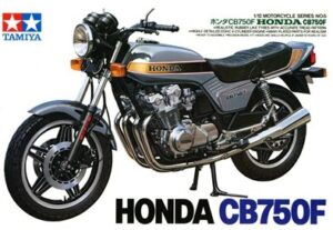 Tamiya Honda CBF750F Kit 1/12